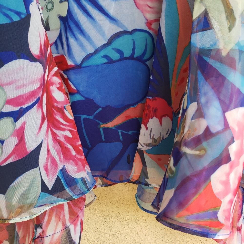 Dress - Picture 2 of 4
